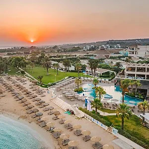 ***** Semesteranläggning (resort) Mare Cypern